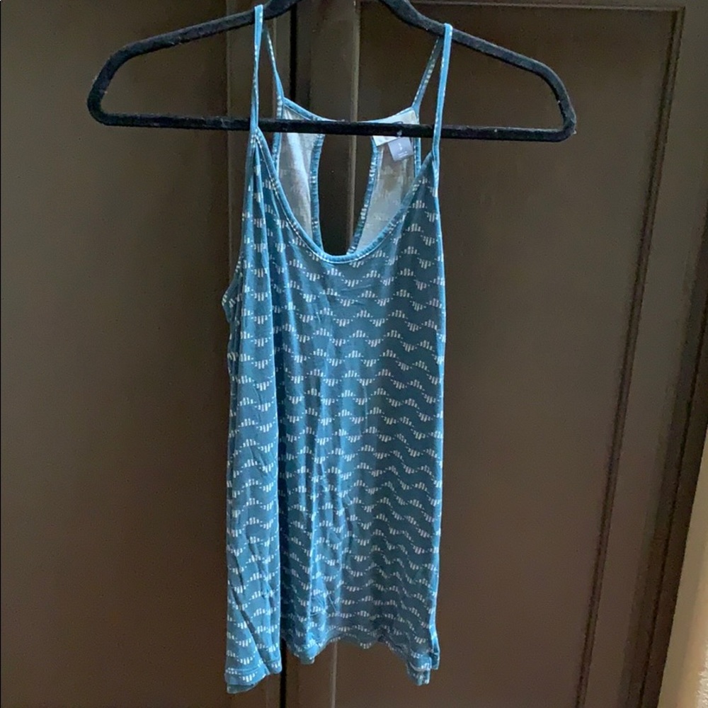 Old Navy tank top